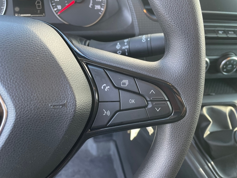 Photo 13 - Renault Kangoo Van