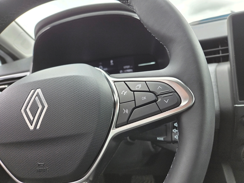 Photo 6 - Renault Clio V