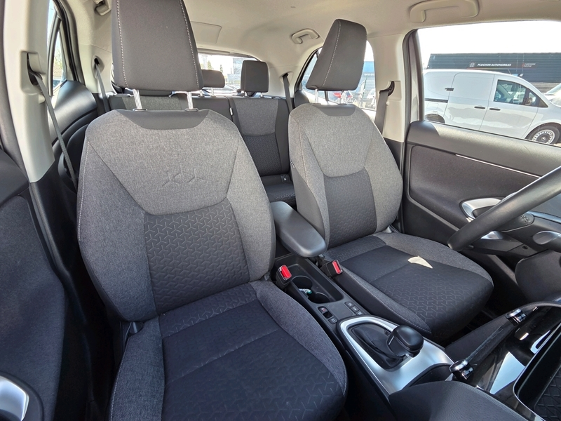 Photo 4 - Toyota Yaris Cross