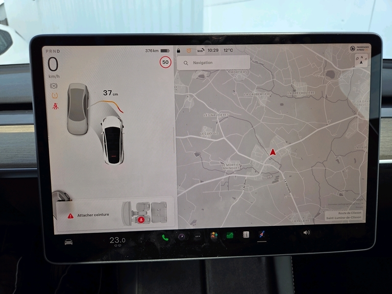 Photo 9 - Tesla Model Y