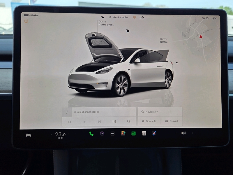 Photo 13 - Tesla Model Y