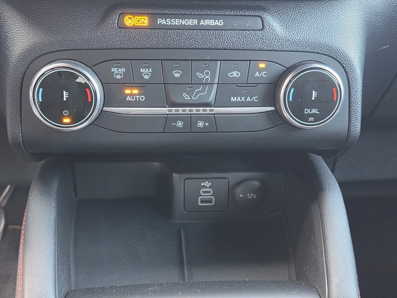 Photo 13 - Ford Kuga