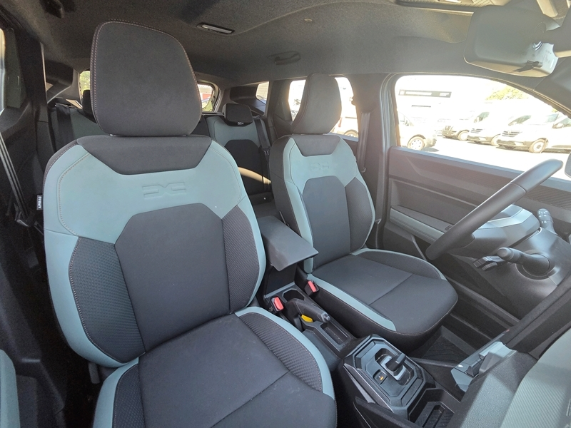 Photo 5 - Dacia Duster