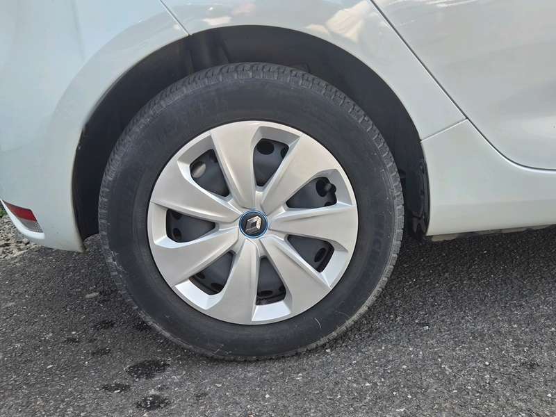 Photo 18 - Renault Zoe