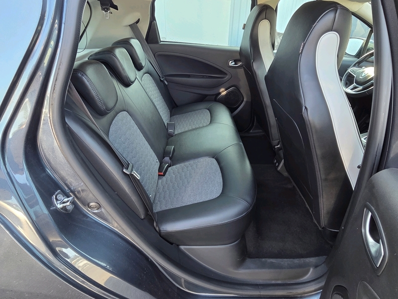 Photo 11 - Renault Zoe
