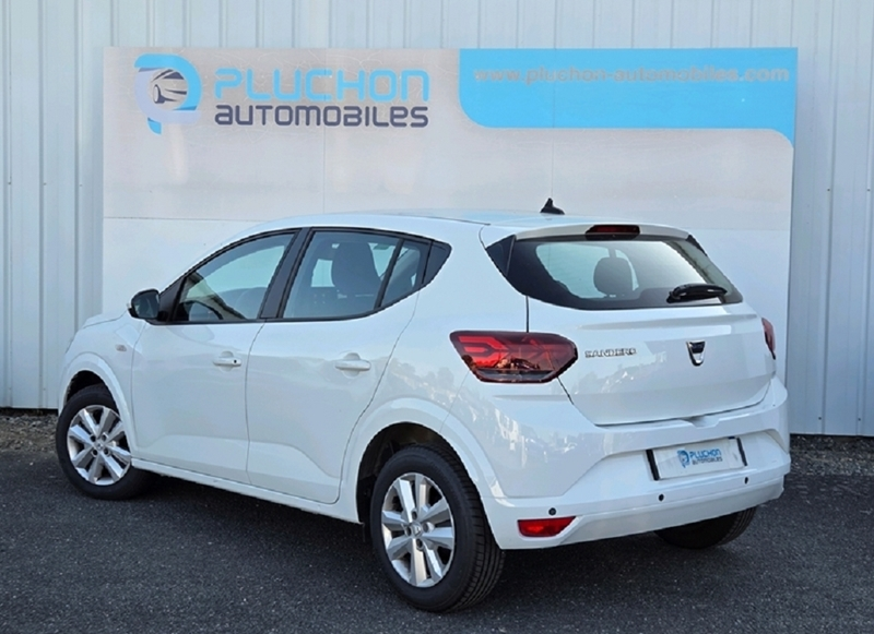 Photo 3 - Dacia Sandero