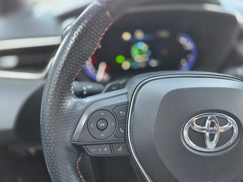 Photo 6 - Toyota Corolla Touring Spt