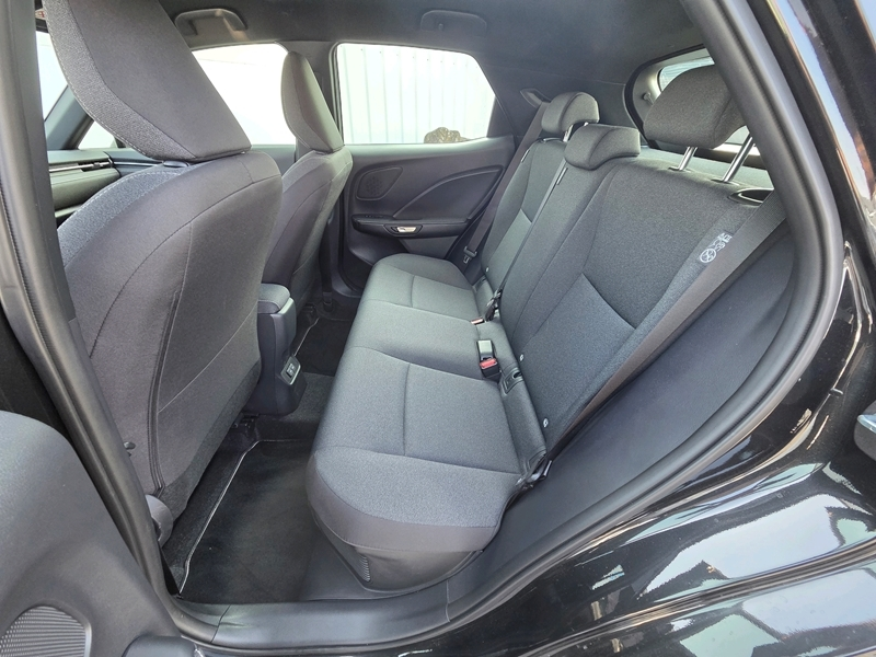 Photo 14 - Lexus Lbx