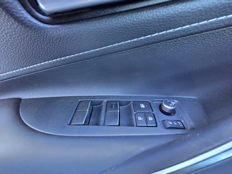 Photo 12 - Toyota Corolla Touring Spt