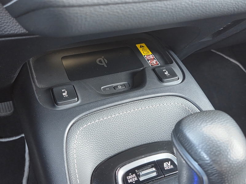 Photo 14 - Toyota Corolla Touring Spt