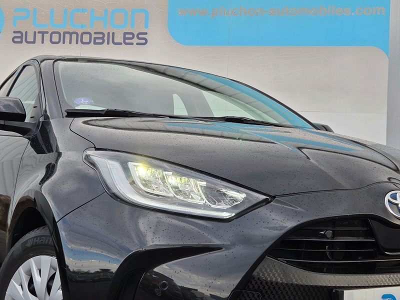 Photo 20 - Toyota Yaris