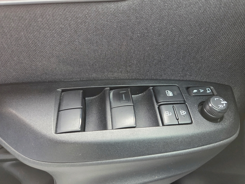 Photo 15 - Toyota Yaris