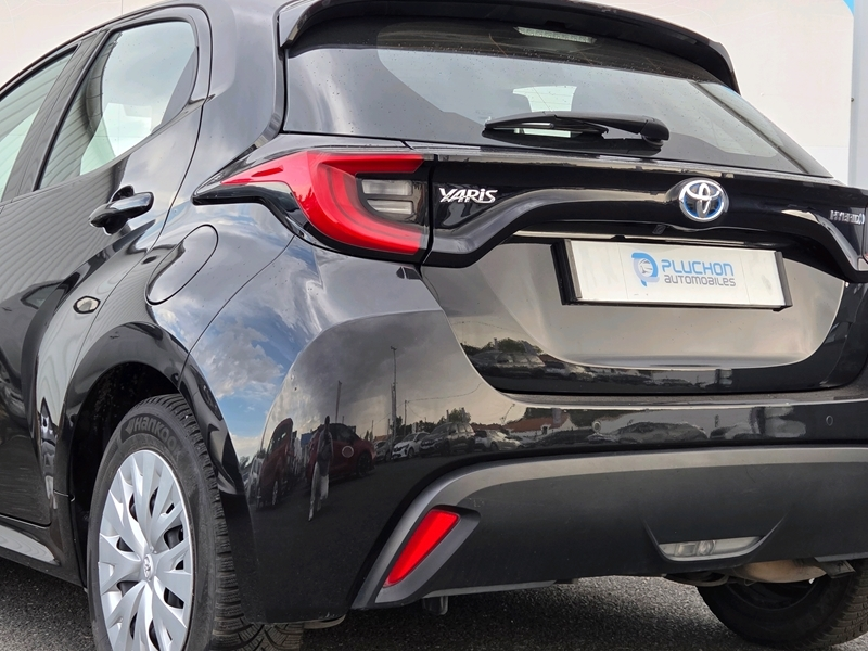 Photo 20 - Toyota Yaris
