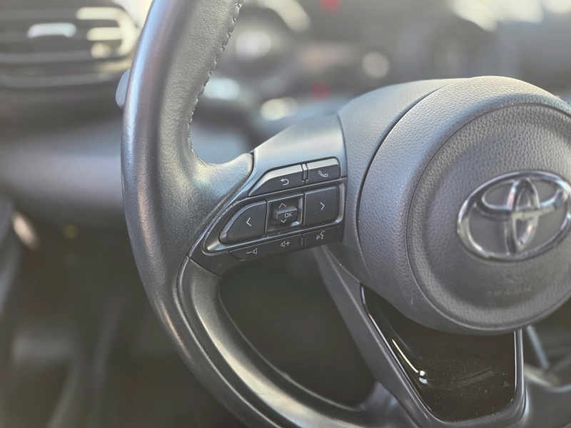 Photo 6 - Toyota Yaris