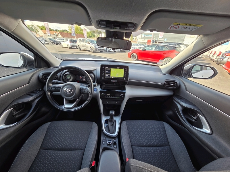 Toyota
                    Yaris