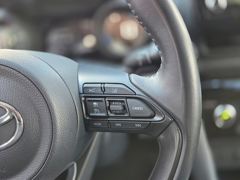 Photo 6 - Toyota Yaris