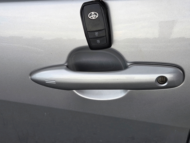 Photo 19 - Toyota Yaris