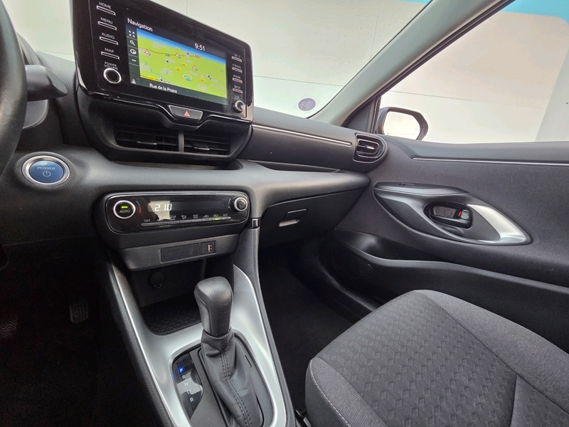Photo 8 - Toyota Yaris