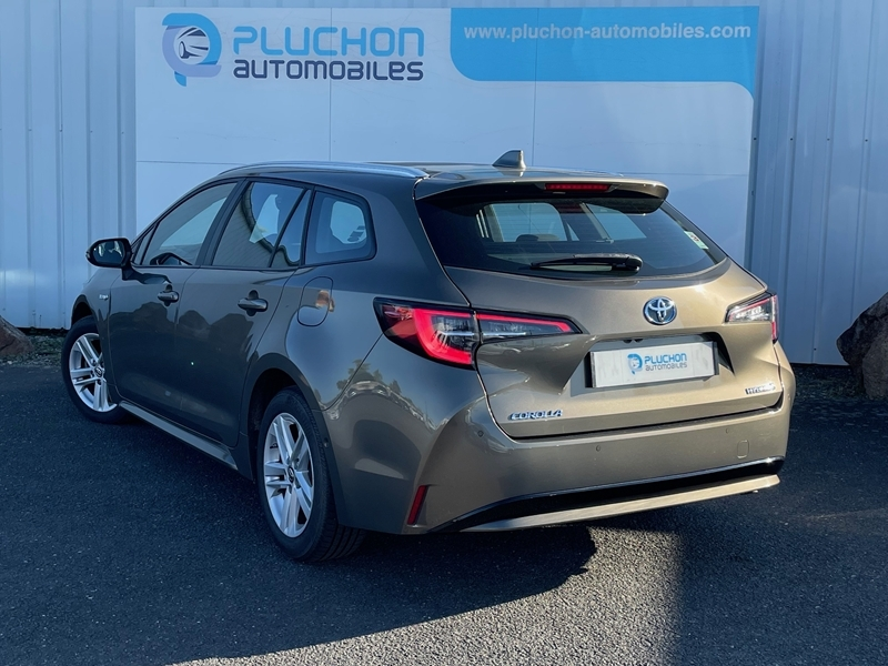 Toyota
                    Corolla Touring Spt