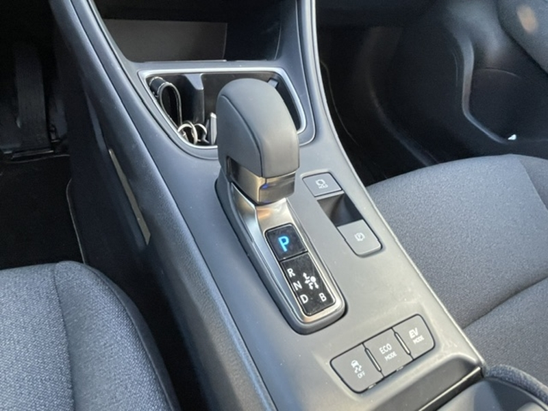 Photo 11 - Lexus Lbx