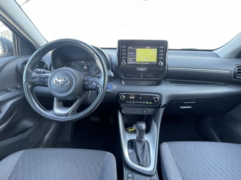 Toyota
                    Yaris