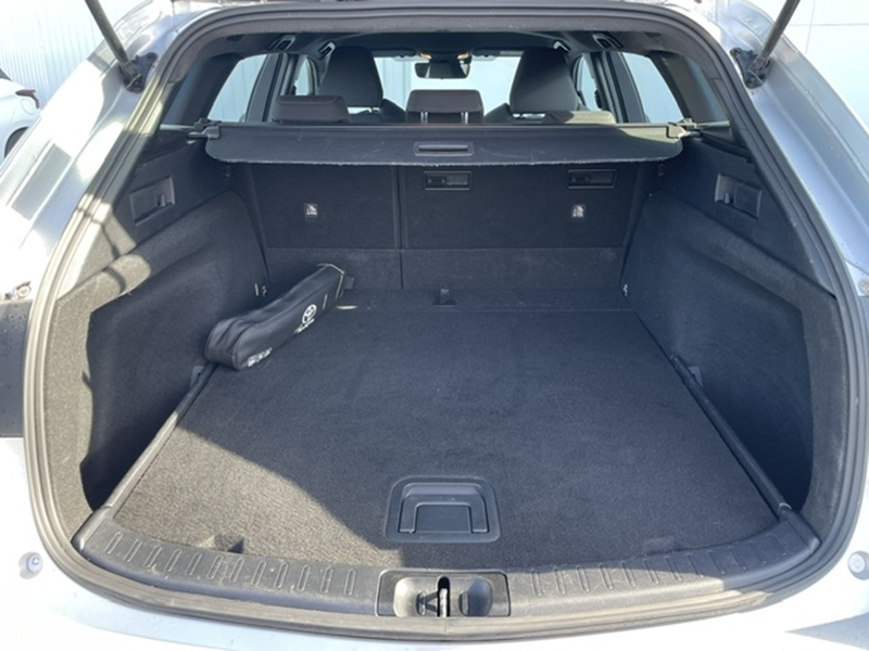 Photo 4 - Toyota Corolla Touring Spt