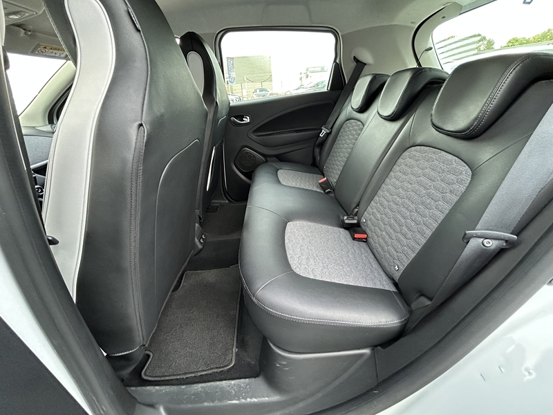 Photo 8 - Renault Zoe