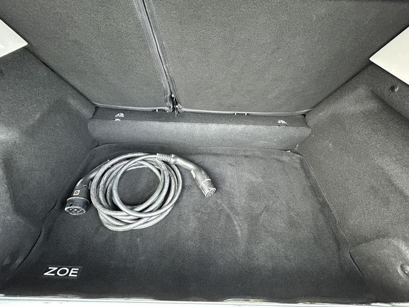 Photo 11 - Renault Zoe