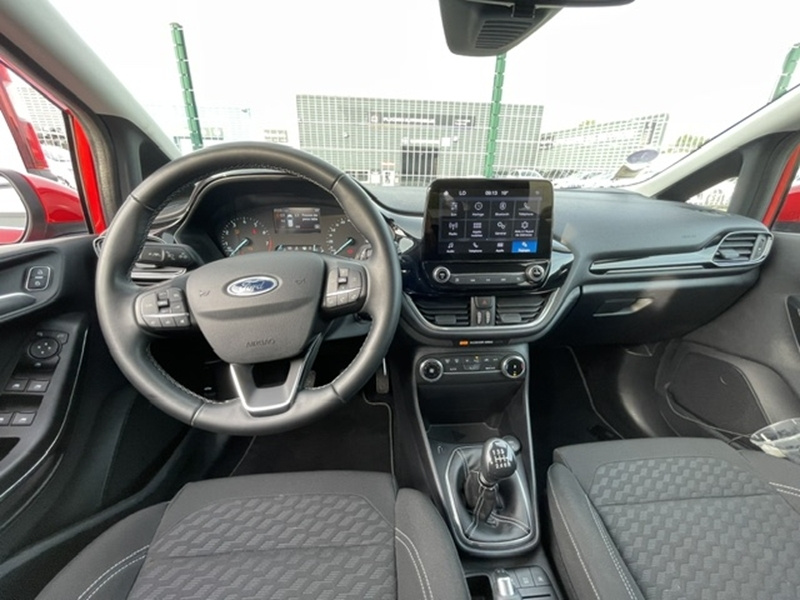 Photo 2 - Ford Fiesta