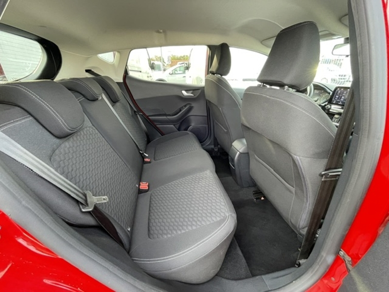 Photo 5 - Ford Fiesta