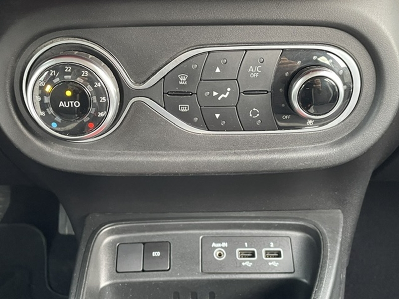 Photo 12 - Renault Twingo III