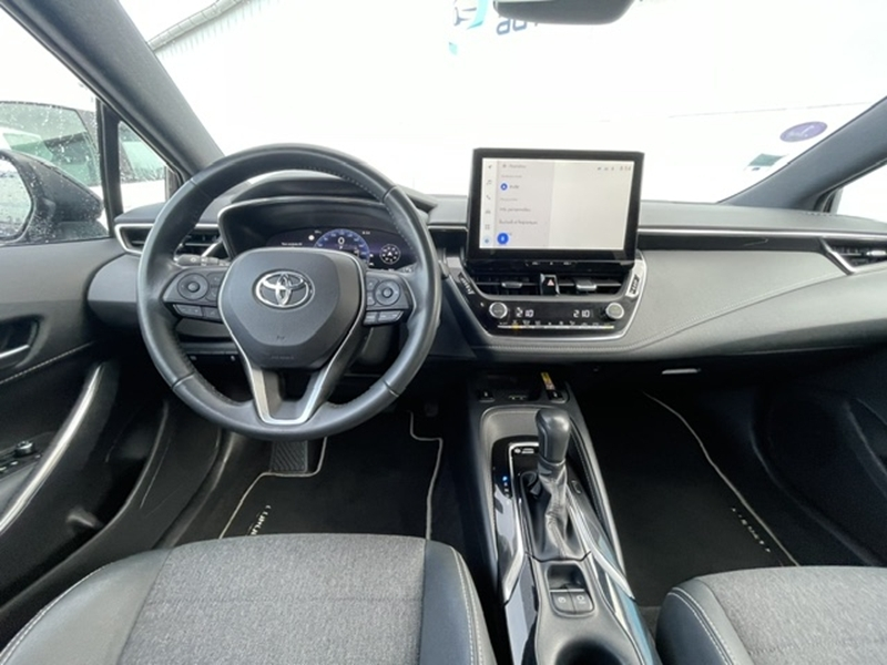 Photo 2 - Toyota Corolla Touring Spt