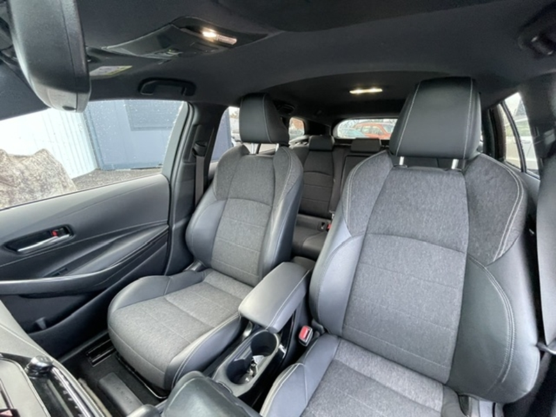 Photo 10 - Toyota Corolla Touring Spt