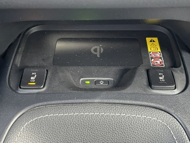 Photo 15 - Toyota Corolla Touring Spt