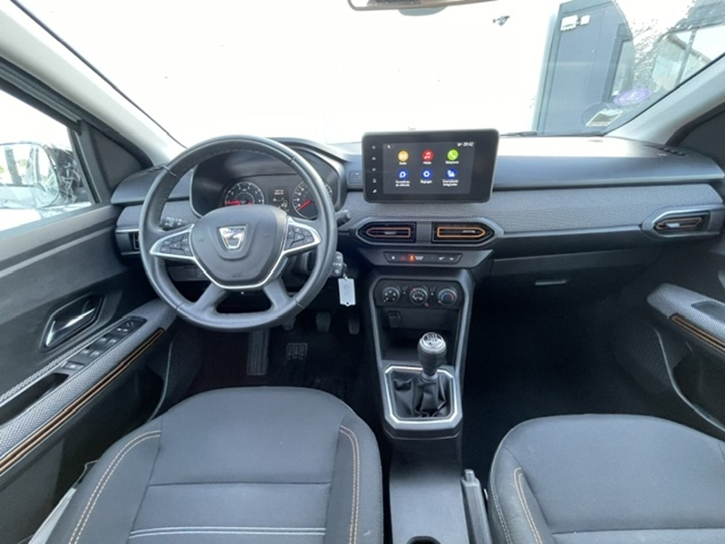 Photo 2 - Dacia Sandero