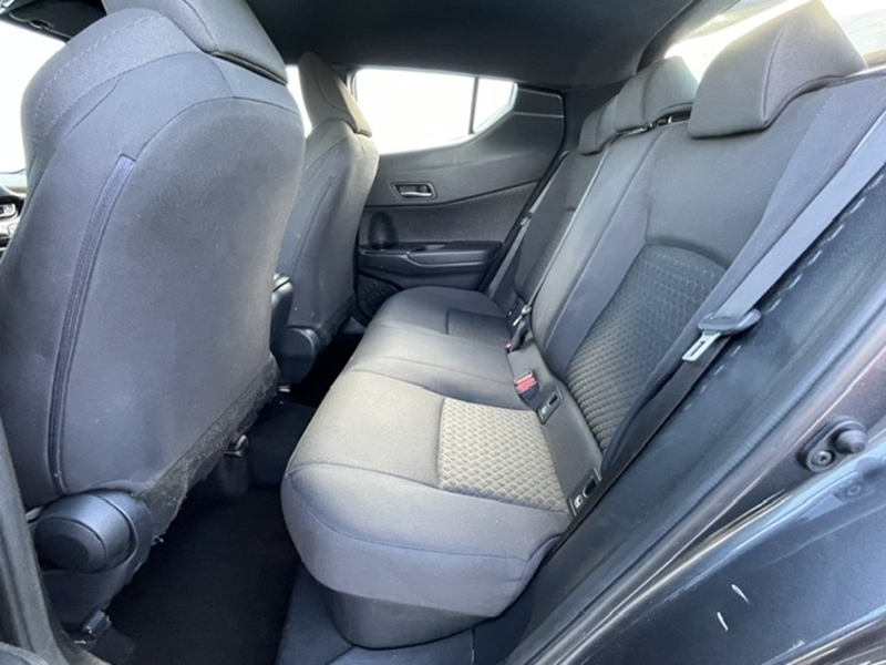 Photo 7 - Toyota C-HR