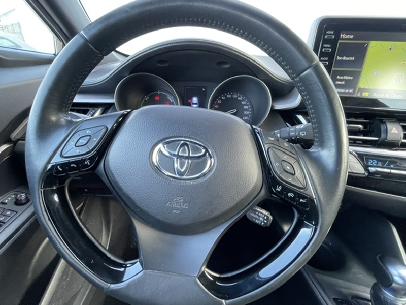 Photo 8 - Toyota C-HR
