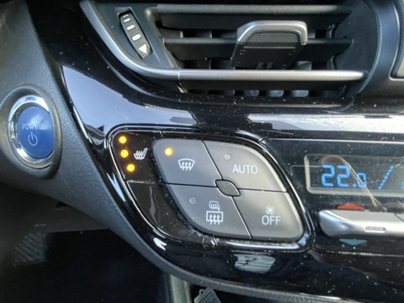 Photo 17 - Toyota C-HR