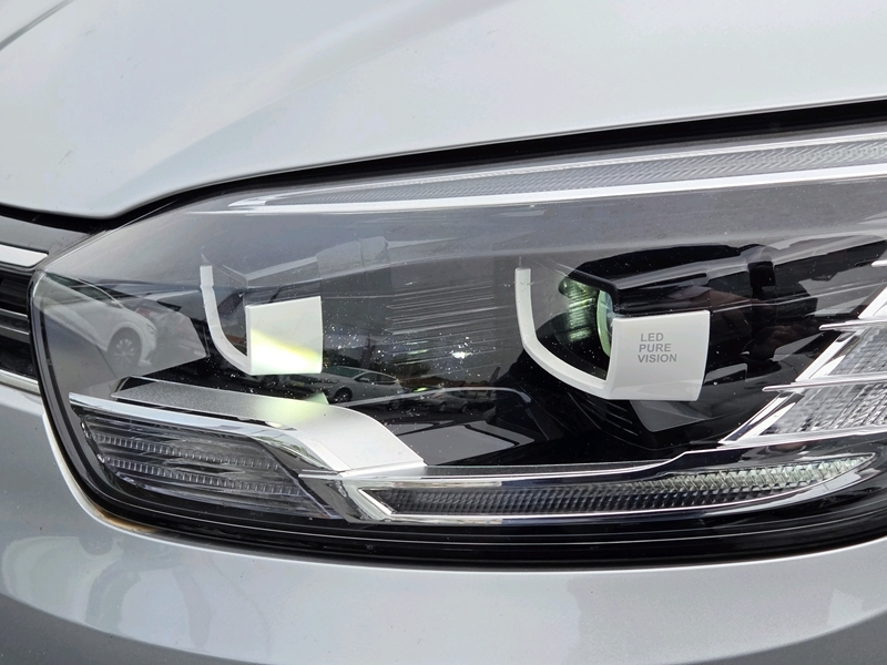 Photo 20 - Renault Scenic IV