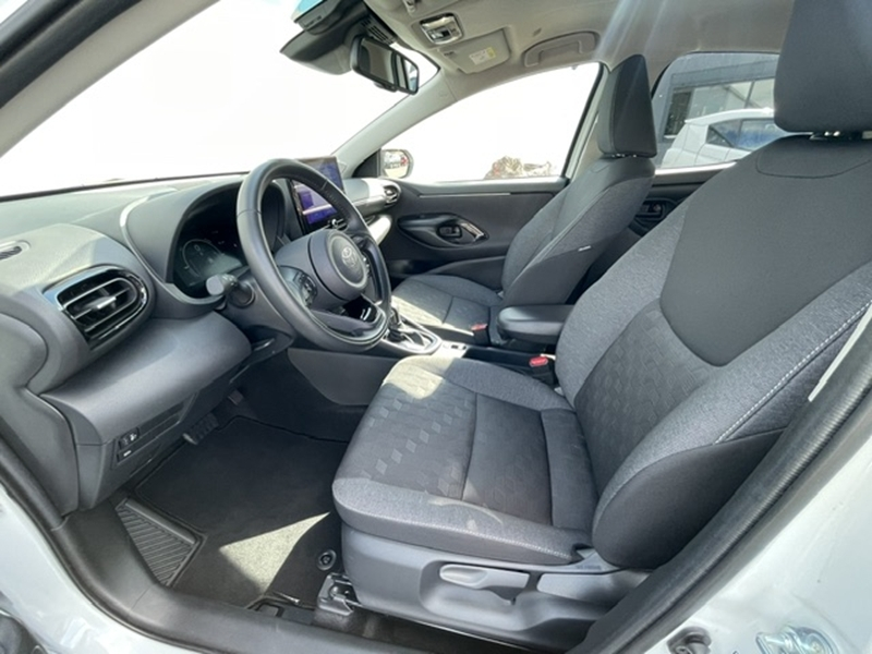 Photo 6 - Toyota Yaris