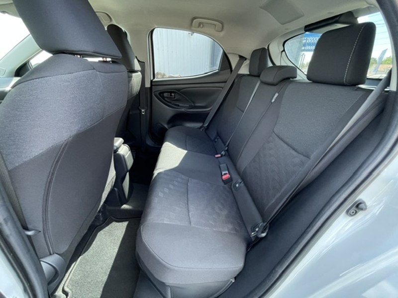 Photo 7 - Toyota Yaris