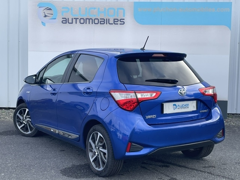 Photo 3 - Toyota Yaris