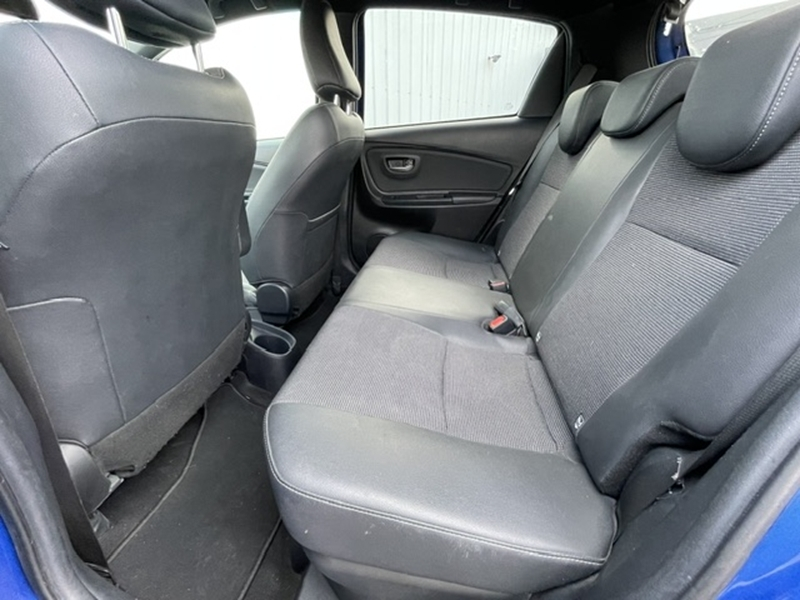 Photo 5 - Toyota Yaris
