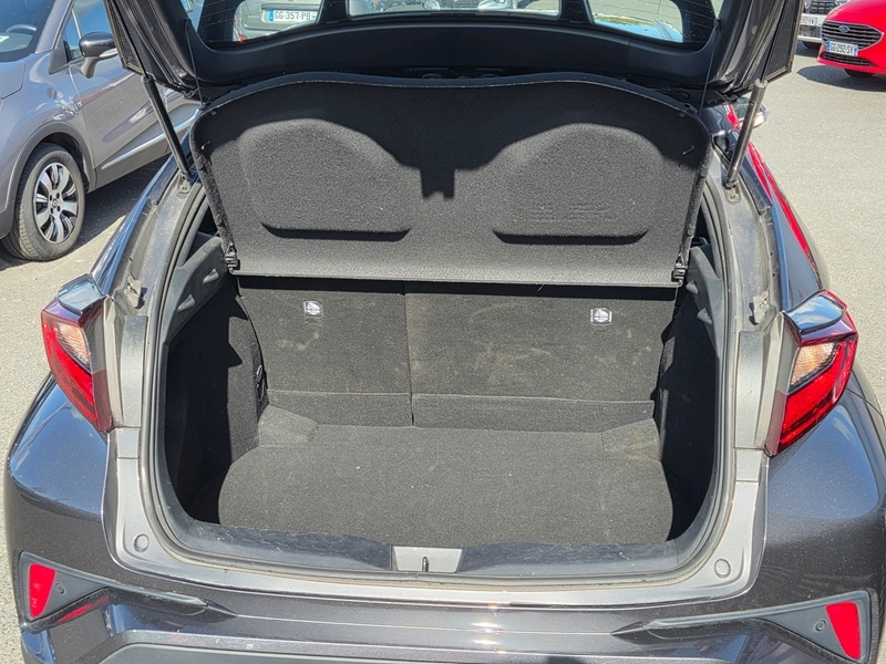 Photo 9 - Toyota C-HR