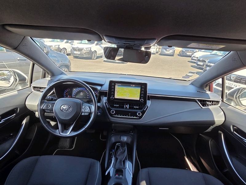 Photo 2 - Toyota Corolla