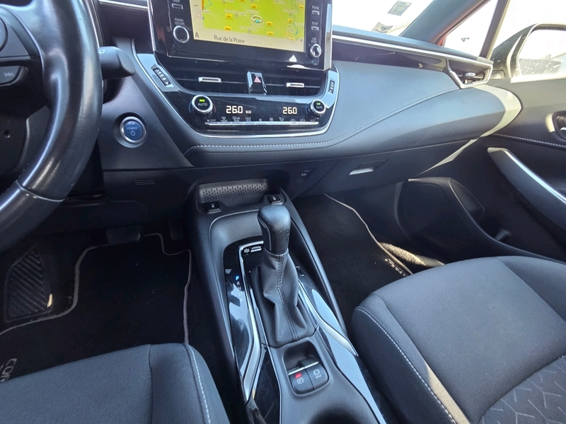 Photo 8 - Toyota Corolla