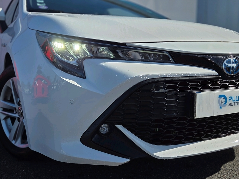 Photo 13 - Toyota Corolla
