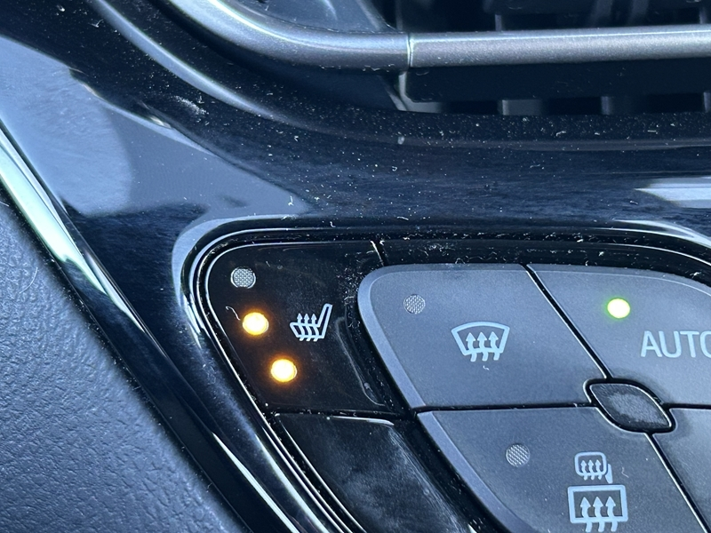 Photo 18 - Toyota C-HR