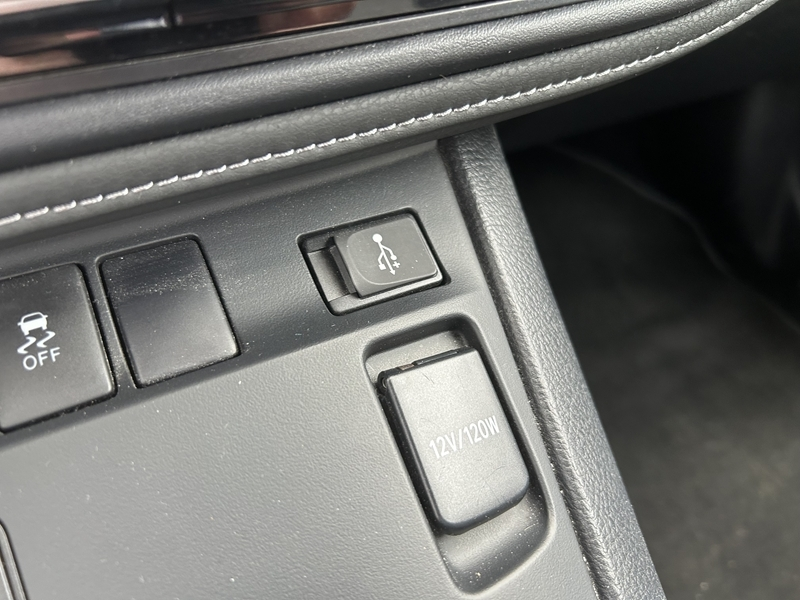 Photo 12 - Toyota Auris