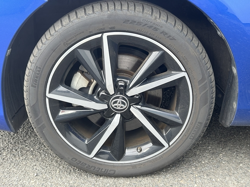 Photo 19 - Toyota Auris